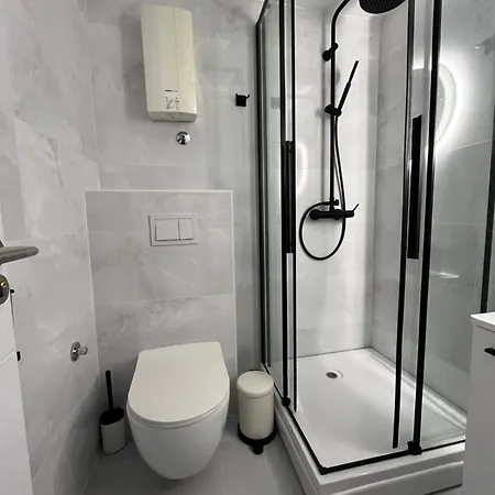 Mina Luxury 1