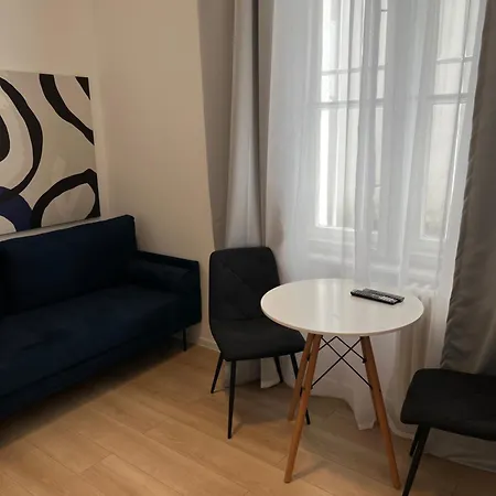 Apartment Mina Luxury 1 *